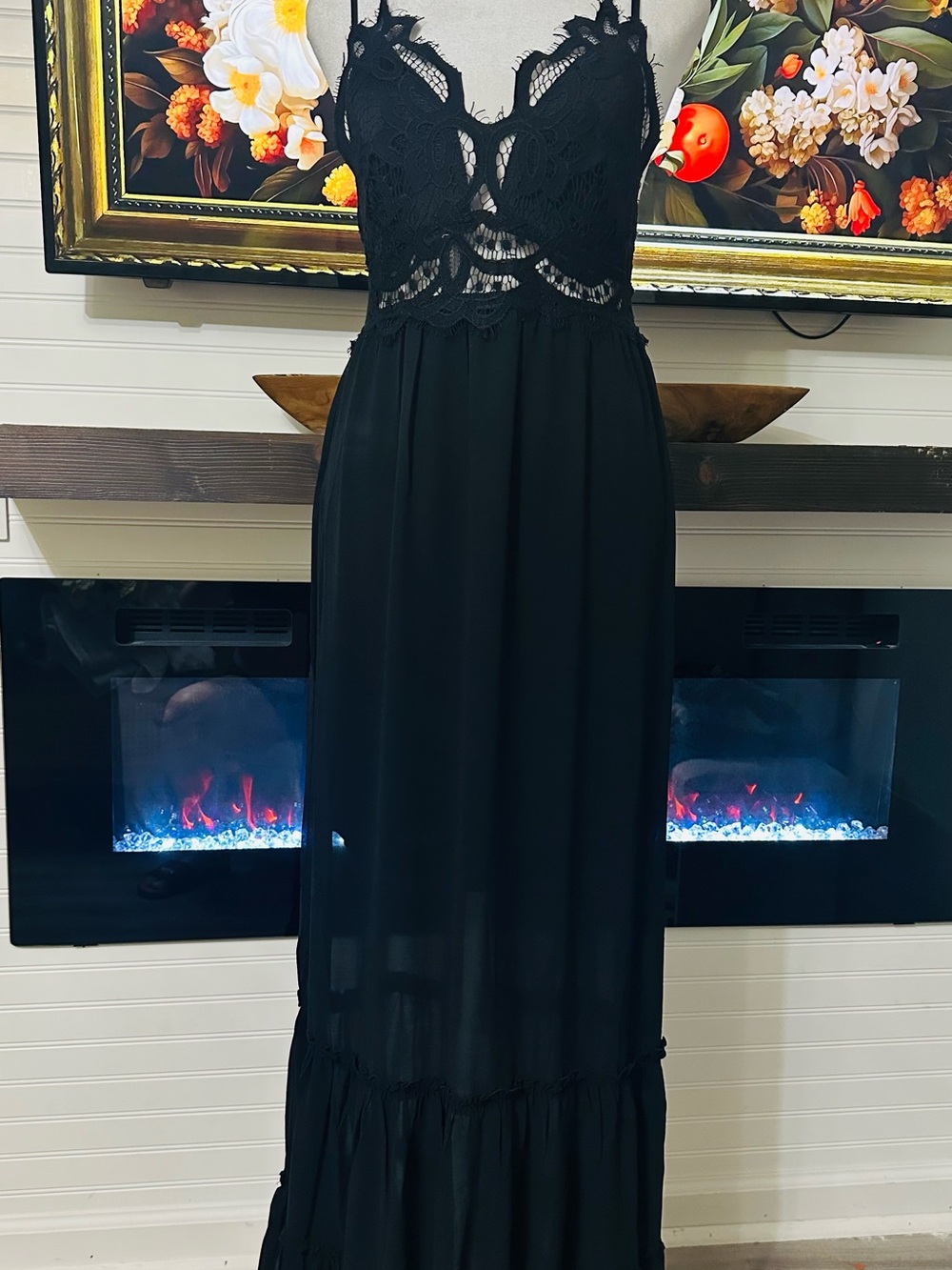 Black Lace-Top Maxi Dress - Elegant Women's Evening Gown